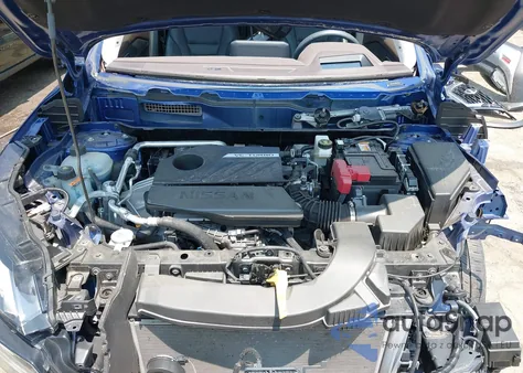 2022 Nissan Rogue Platinum Intelligent Awd z USA, uszkodzony, nr VIN JN8BT3DD1NW272452